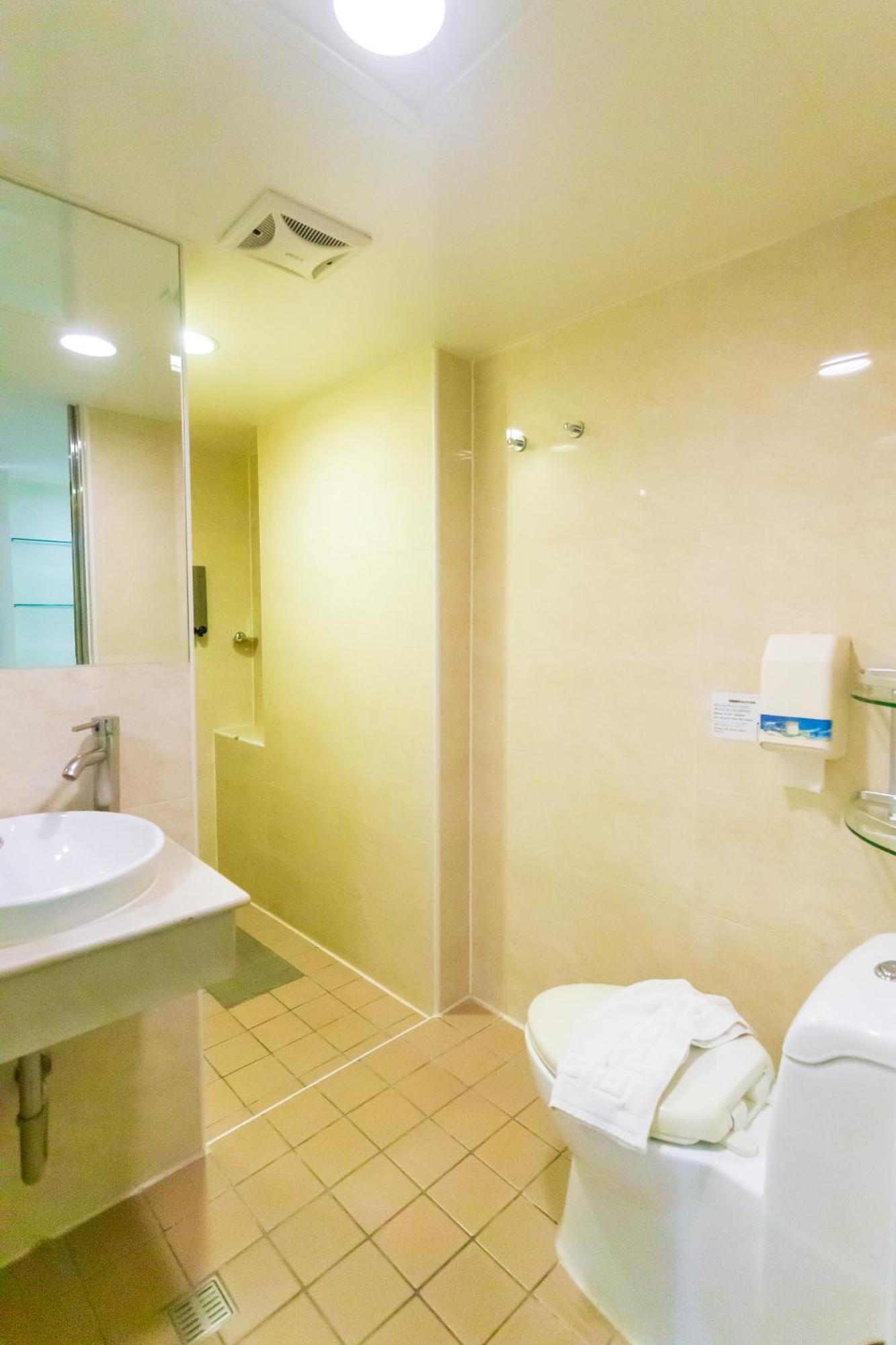 Newrise Hotel Kaohsiung Extérieur photo