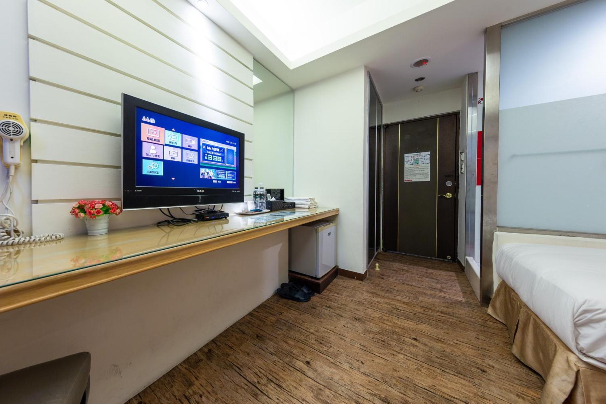 Newrise Hotel Kaohsiung Extérieur photo