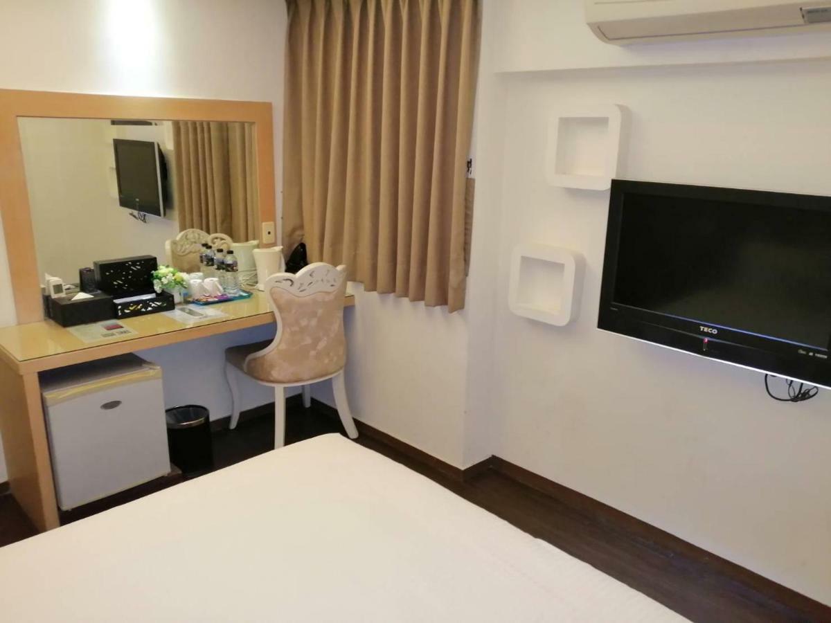 Newrise Hotel Kaohsiung Extérieur photo