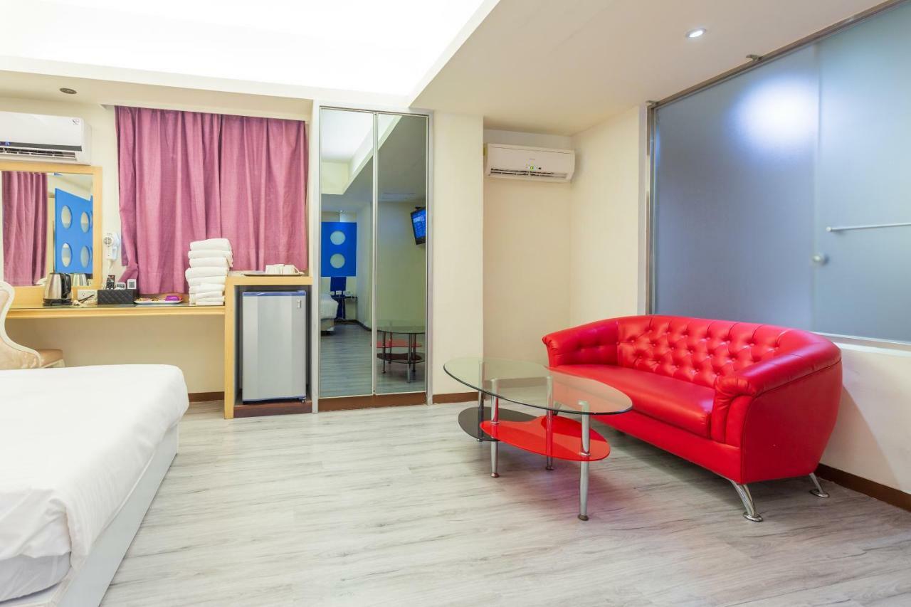 Newrise Hotel Kaohsiung Extérieur photo